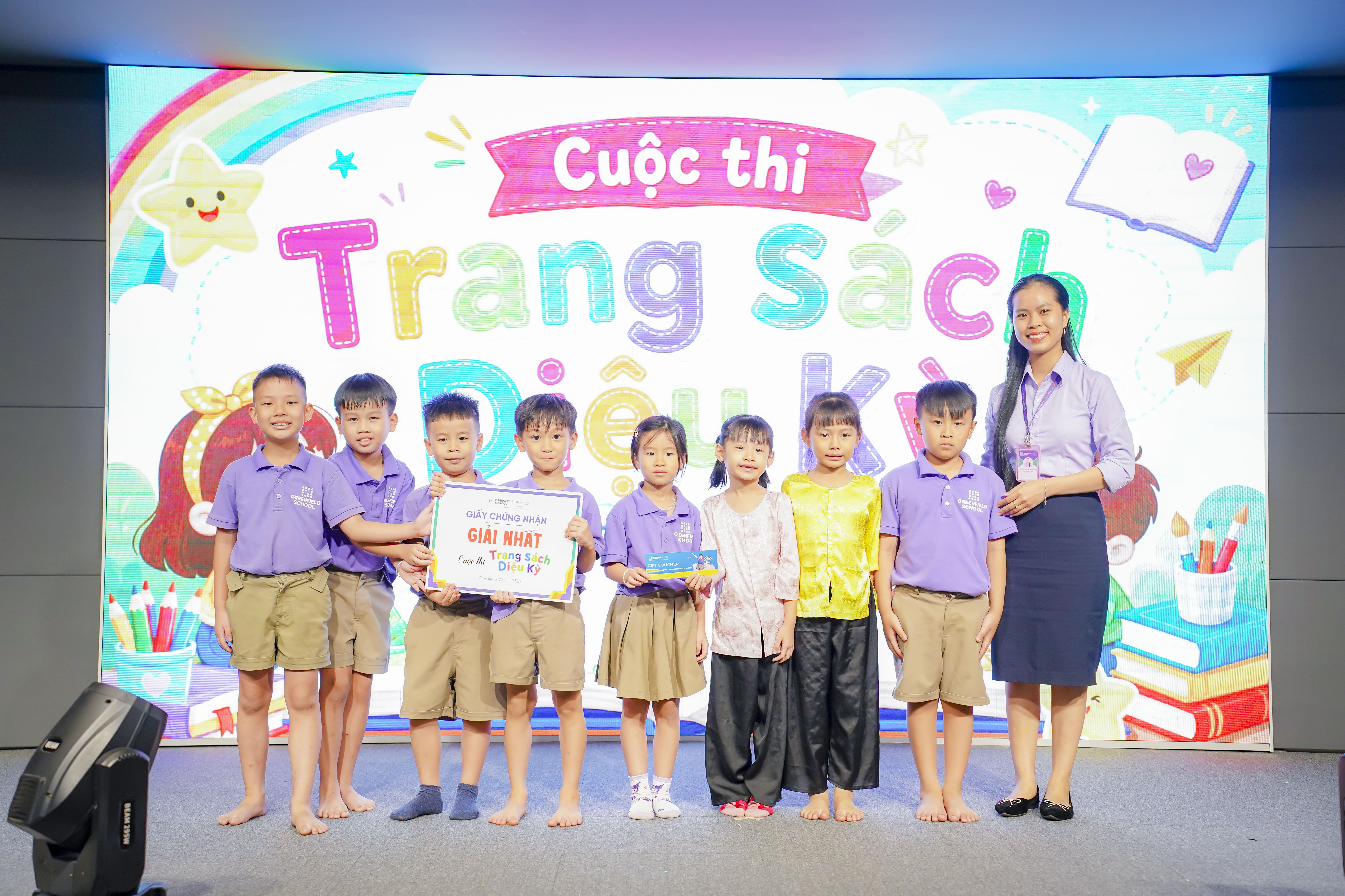giai nhat bang A Trang sach dieu ky